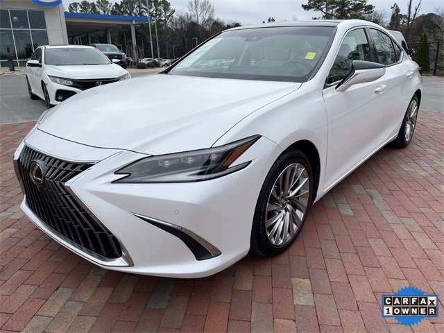 Used 2022 Lexus ES 350 Ultra Luxury image 1