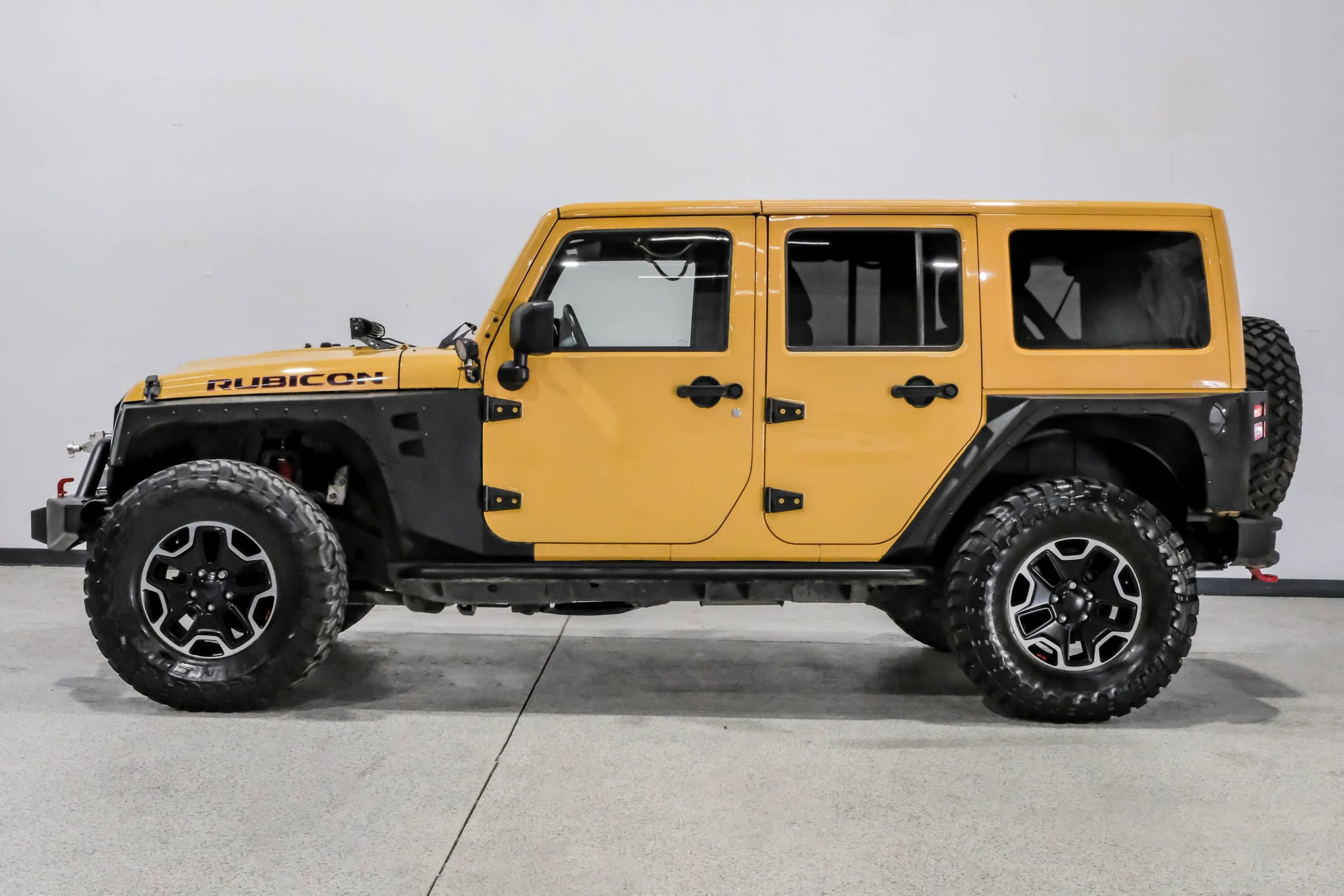 Used 2014 Jeep Wrangler Unlimited Rubicon image 9