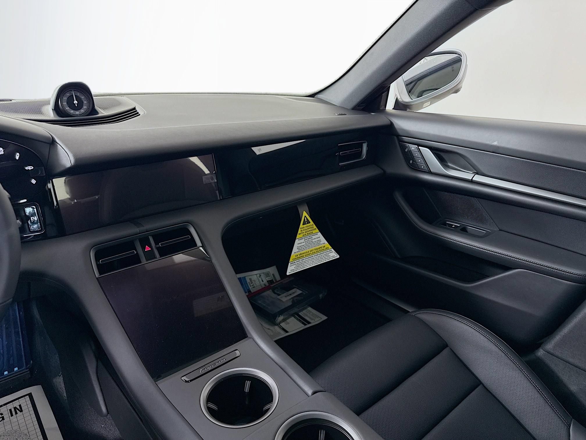 Certified 2026 Porsche Taycan AWD/4WD image 18