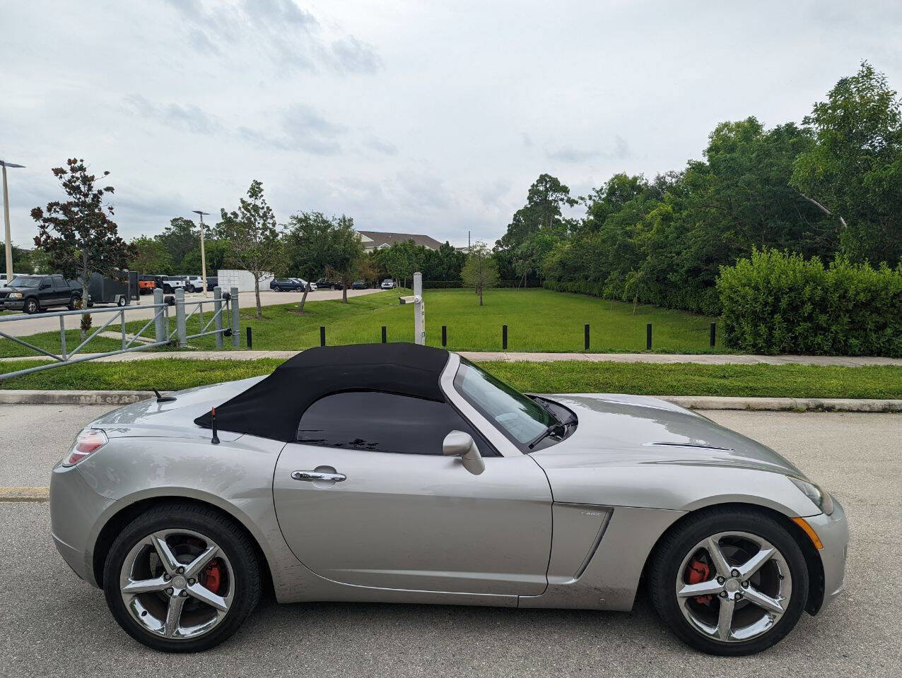 Used 2007 Saturn Sky Red Line image 7