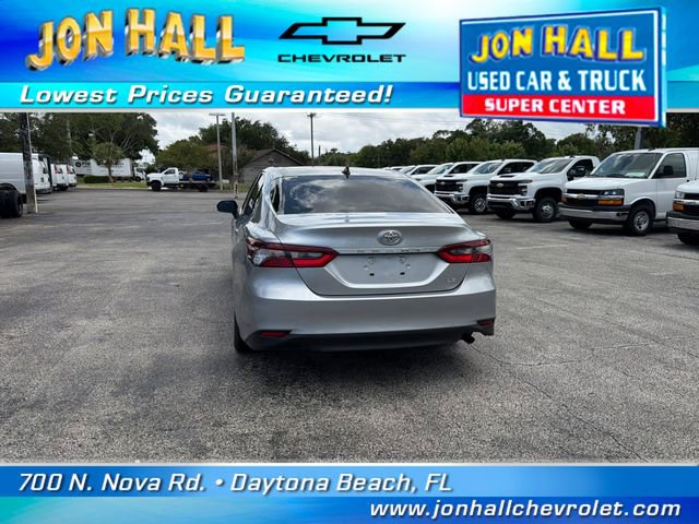 Used 2024 Toyota Camry LE w/ Convenience Package FWD image 10