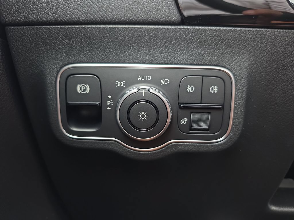 New 2026 Mercedes-Benz GLA 250 4MATIC image 26