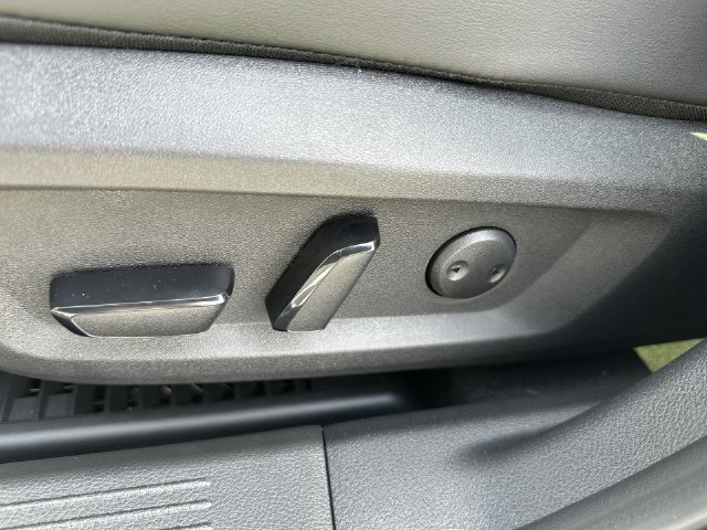 New 2026 Nissan Rogue Platinum AWD/4WD image 23