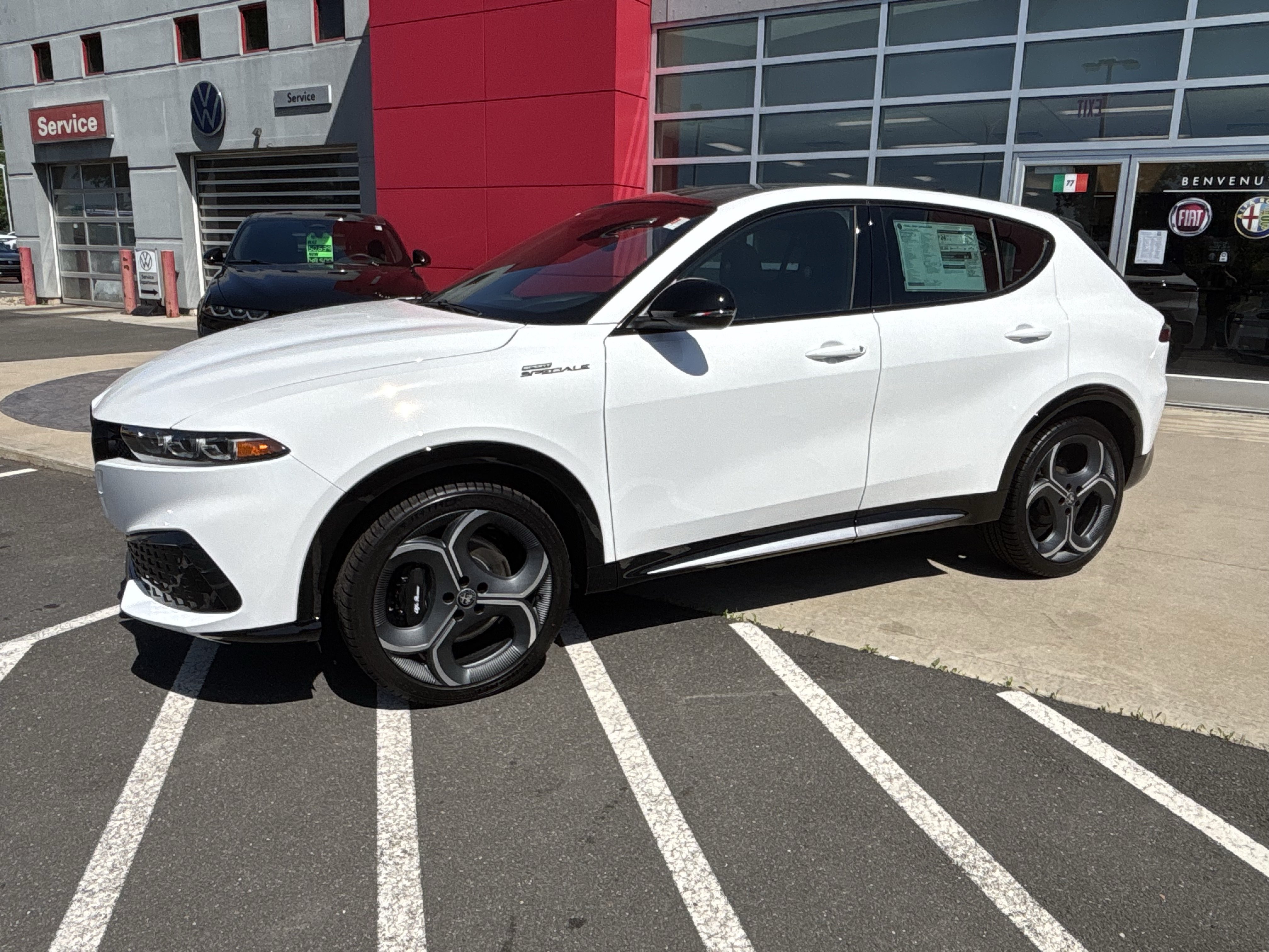 New 2026 Alfa Romeo Tonale AWD/4WD image 4