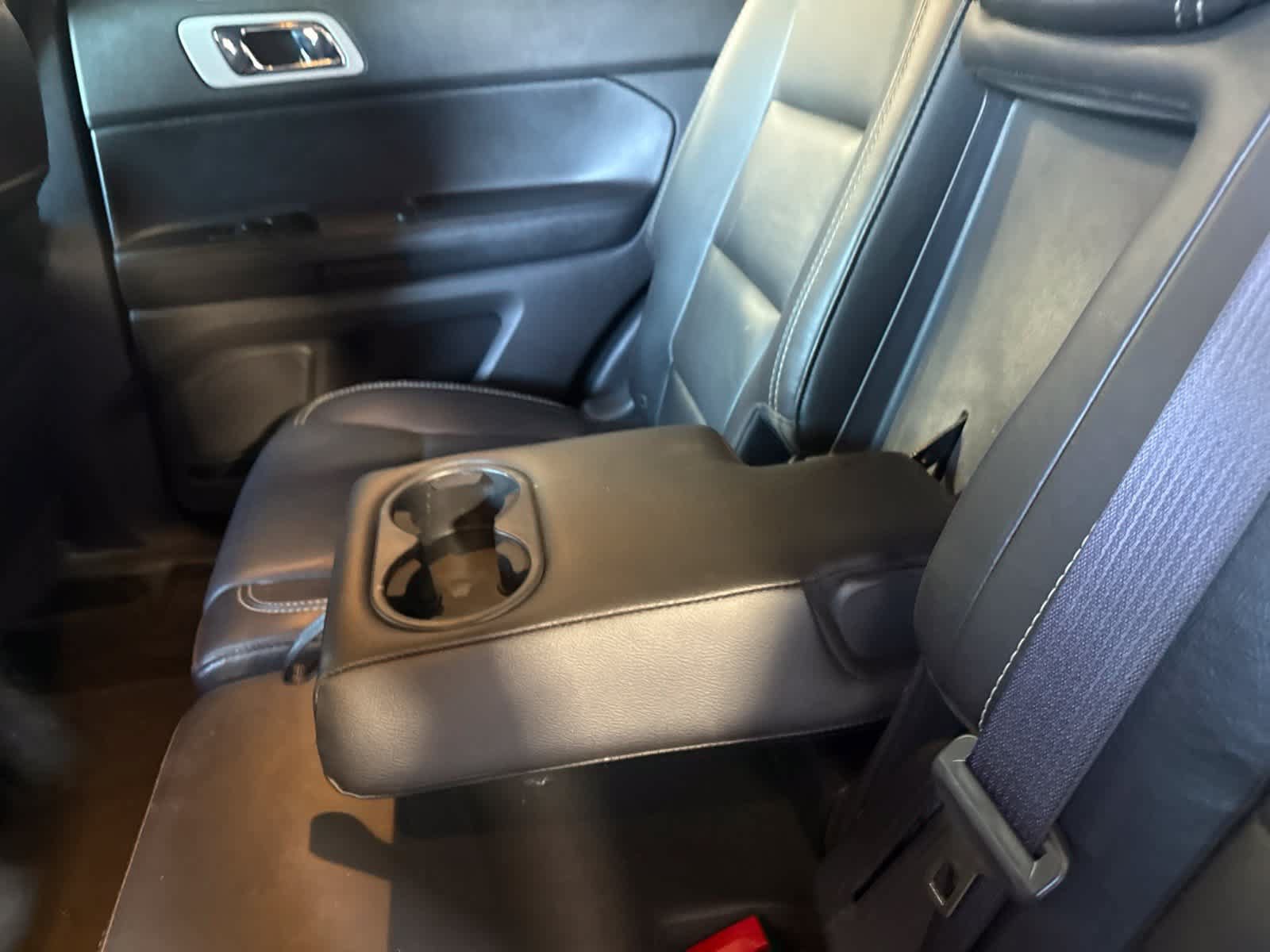 Used 2015 Ford Explorer Sport w/ Equipment Group 401A AWD/4WD image 16