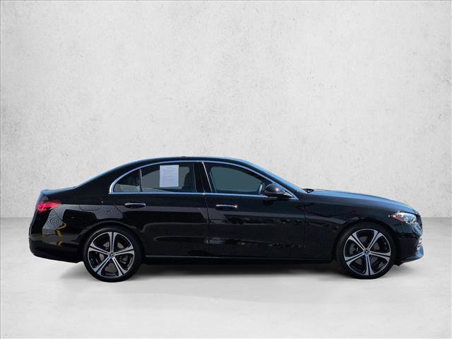 Used 2025 Mercedes-Benz C 300 Sedan image 4
