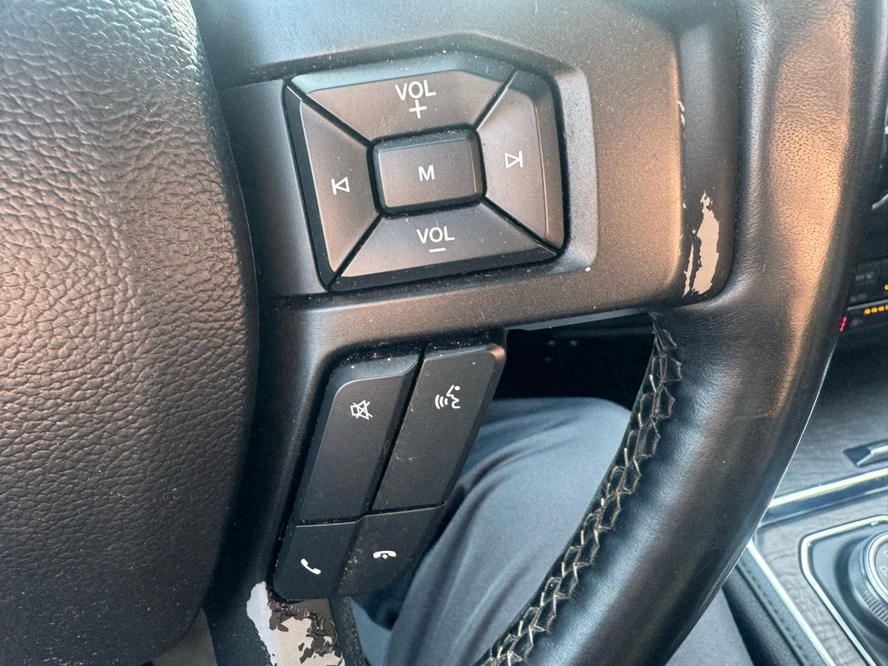 Used 2019 Ford Expedition Limited w/ Equipment Group 301A image 19