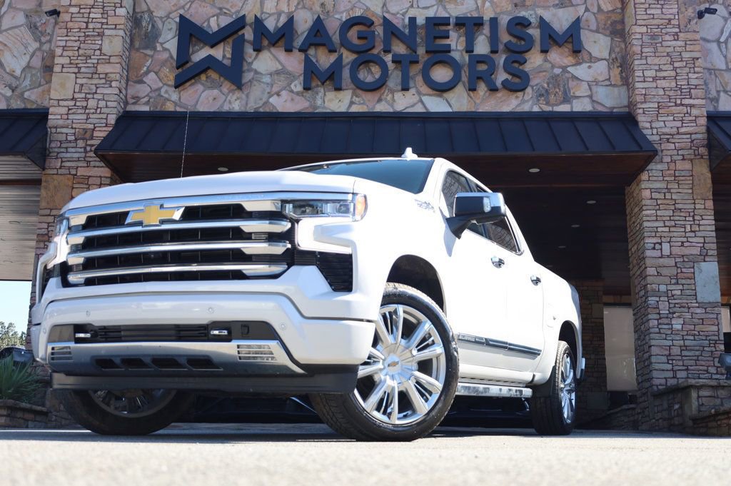 Used 2023 Chevrolet Silverado 1500 High Country w/ Technology Package image 1