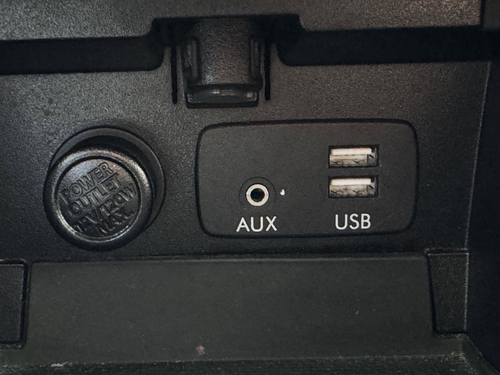 Used 2017 Subaru Outback 3.6R Touring w/ Popular Package #5A image 27