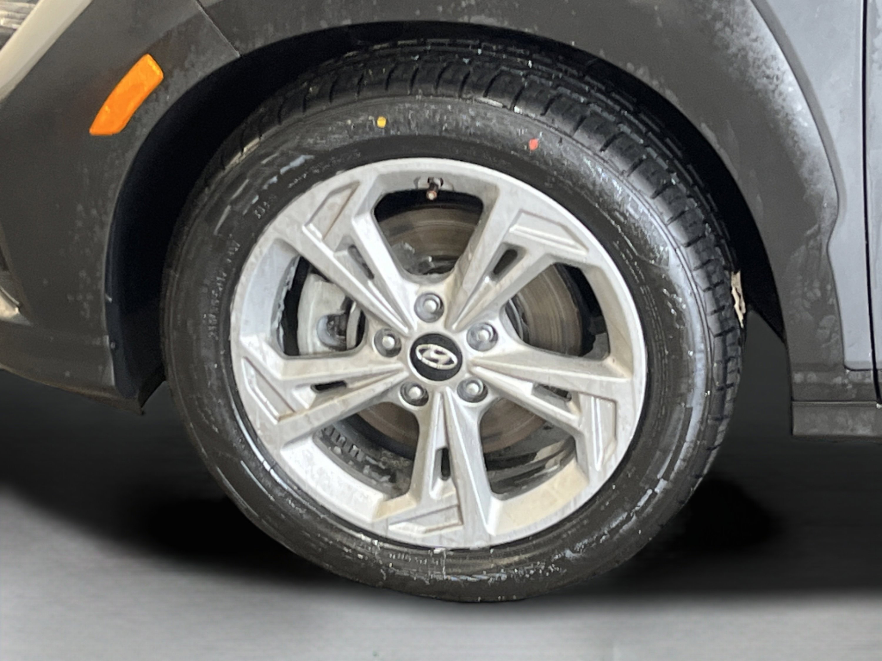 Used 2023 Hyundai Kona SEL w/ Convenience Package image 9