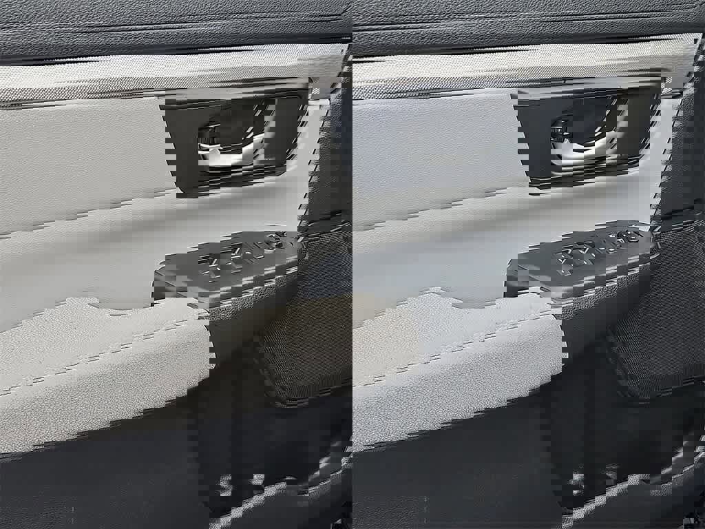 Certified 2020 Honda CR-V LX image 10