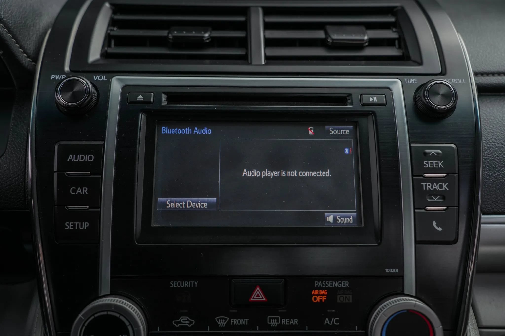 Used 2014 Toyota Camry LE FWD image 20