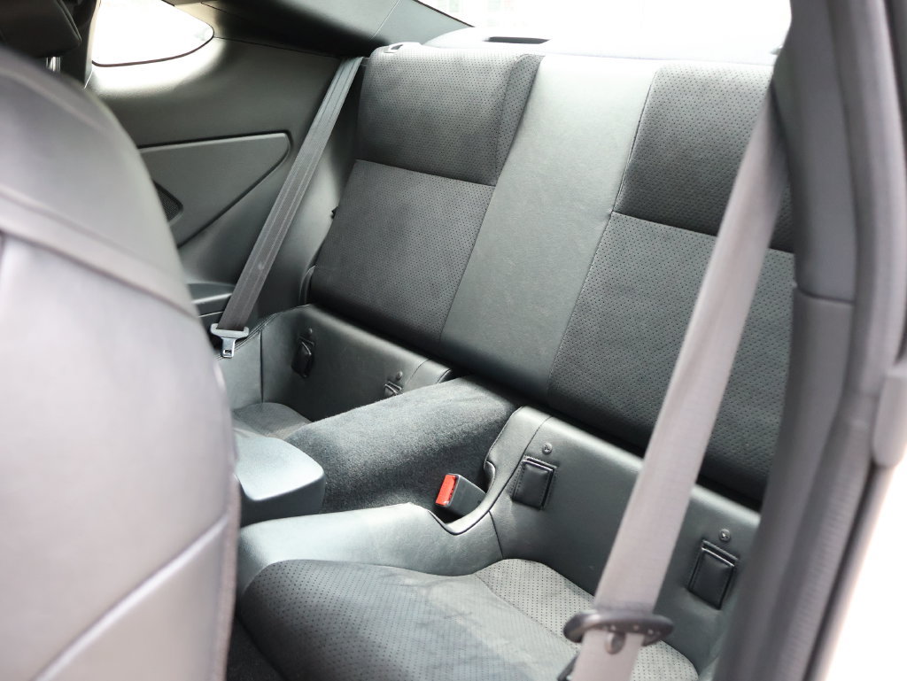 Used 2025 Toyota GR86 Premium w/ ALL Weather Mat Package (TMS) RWD image 11