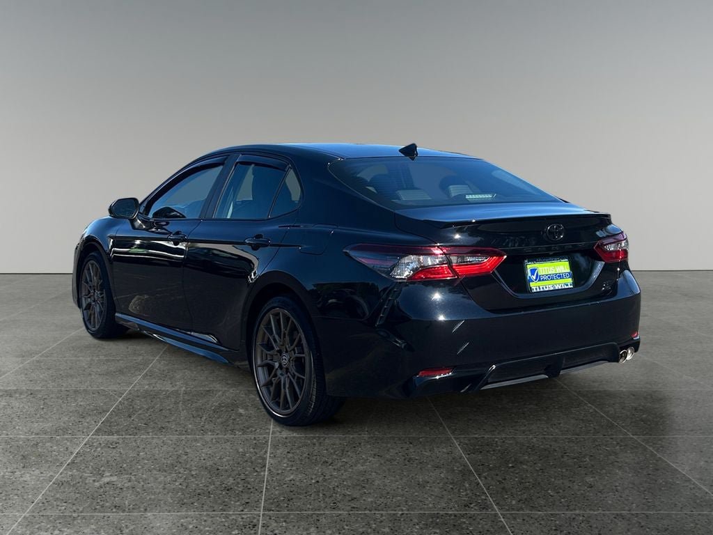 Used 2024 Toyota Camry SE AWD/4WD image 5