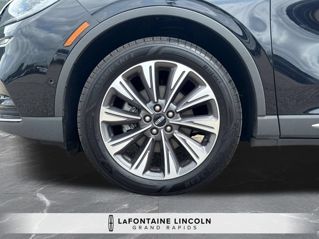 Certified 2022 Lincoln Corsair Reserve w/ Equipment Group 201A AWD/4WD image 34