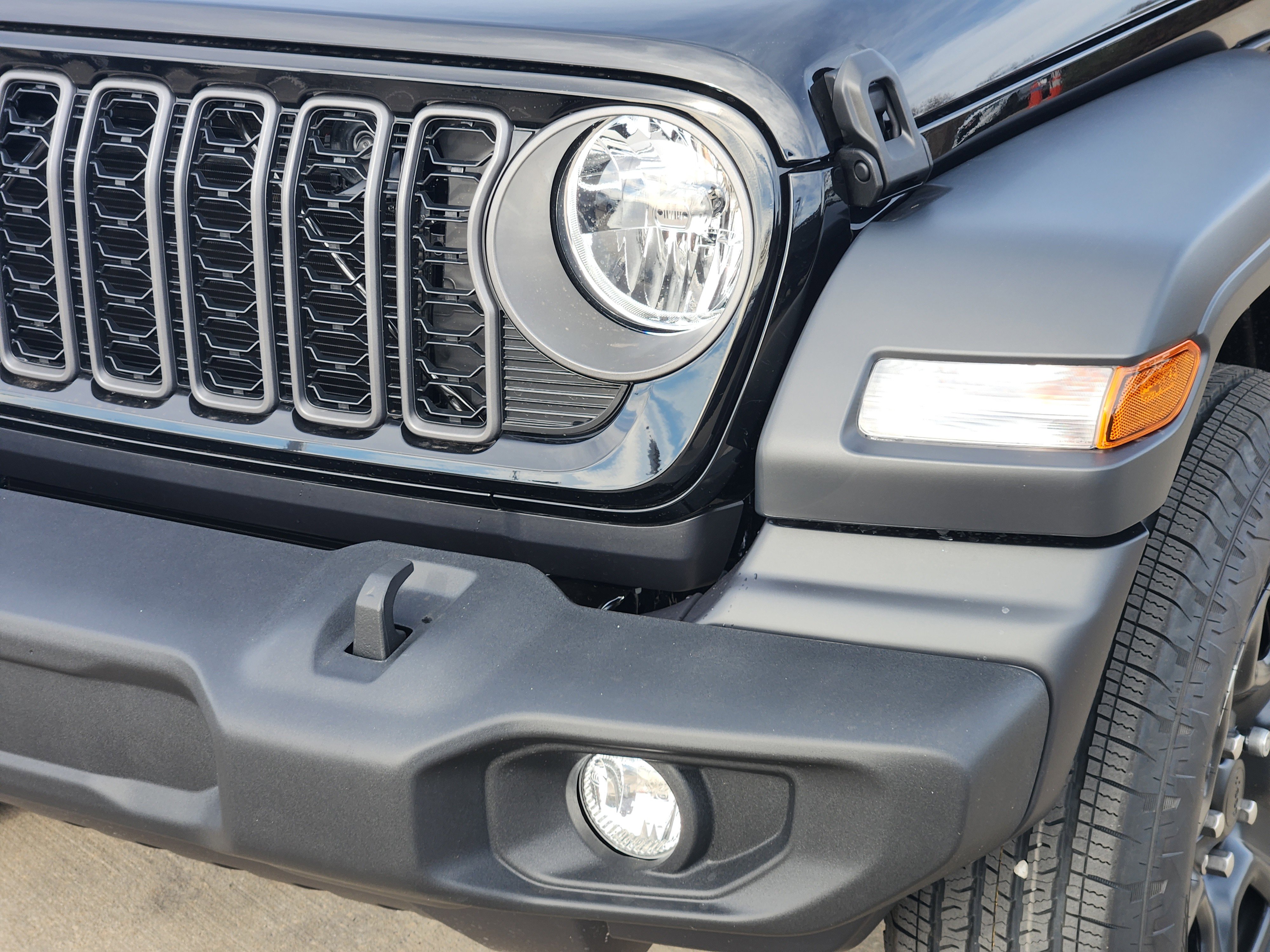 New 2026 Jeep Wrangler Unlimited Sport AWD/4WD image 6