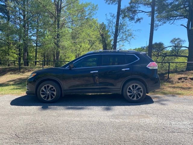 Used 2016 Nissan Rogue SL w/ SL Premium Package image 4