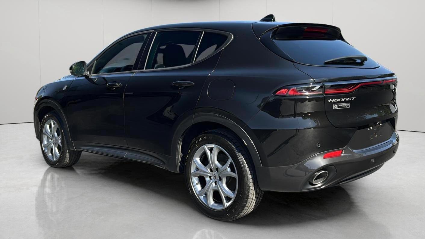 Used 2024 Dodge Hornet R/T image 8