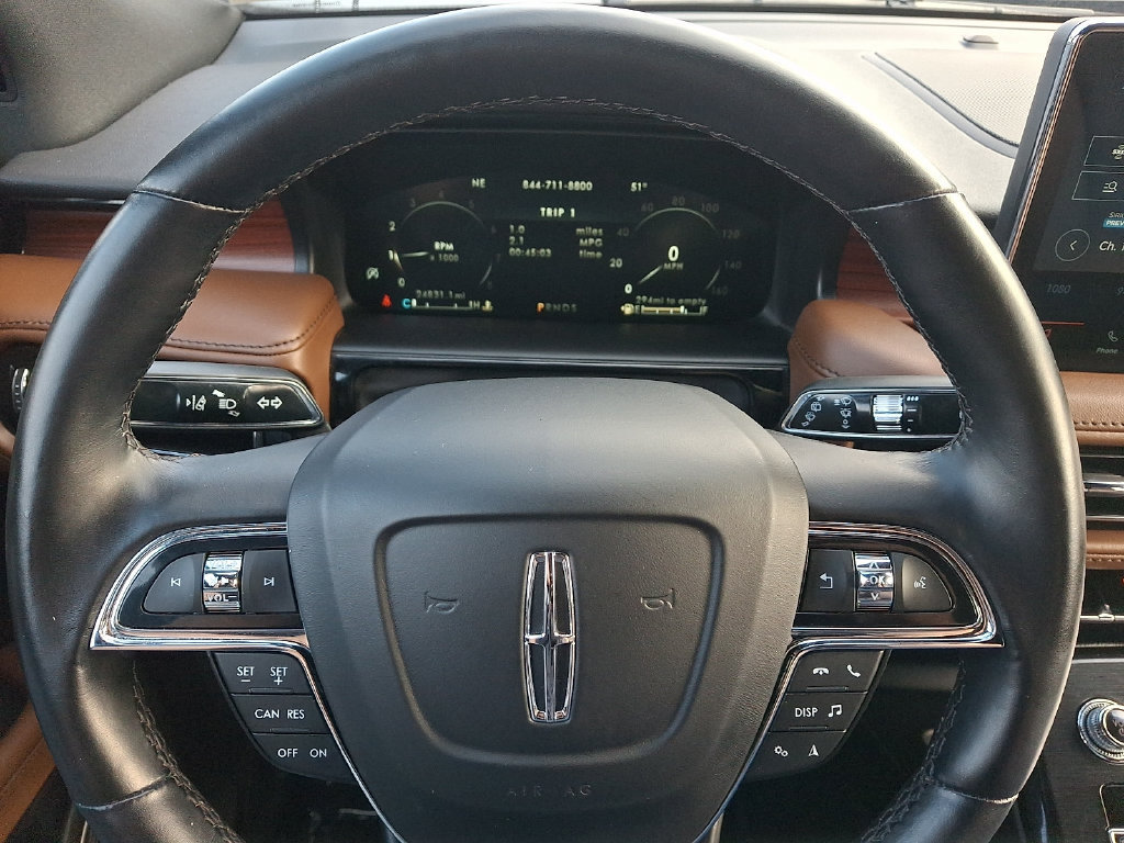 Certified 2022 Lincoln Nautilus Reserve AWD/4WD image 20