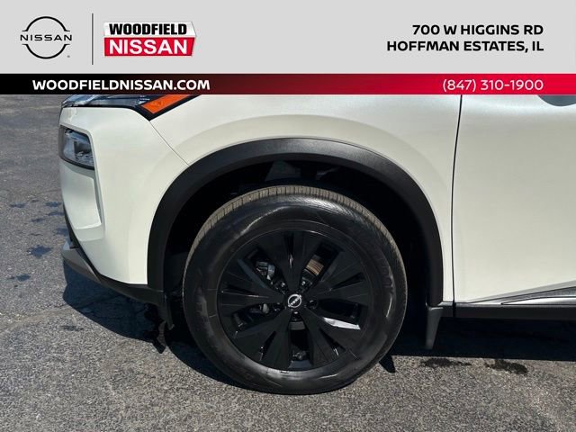 Certified 2023 Nissan Rogue SV w/ SV Premium B Package AWD/4WD image 6