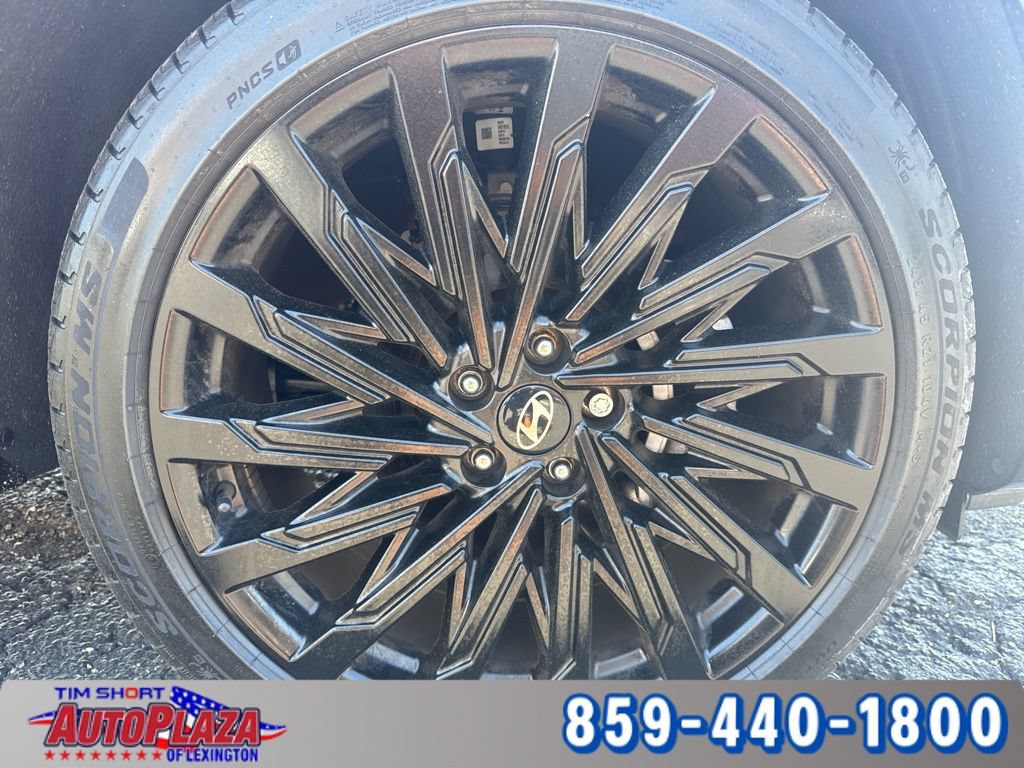 Used 2025 Hyundai Santa Fe Calligraphy AWD/4WD image 39
