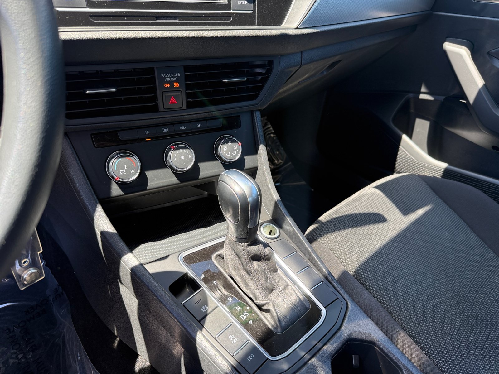 Used 2019 Volkswagen Jetta S w/ Driver Assistance Package FWD image 13