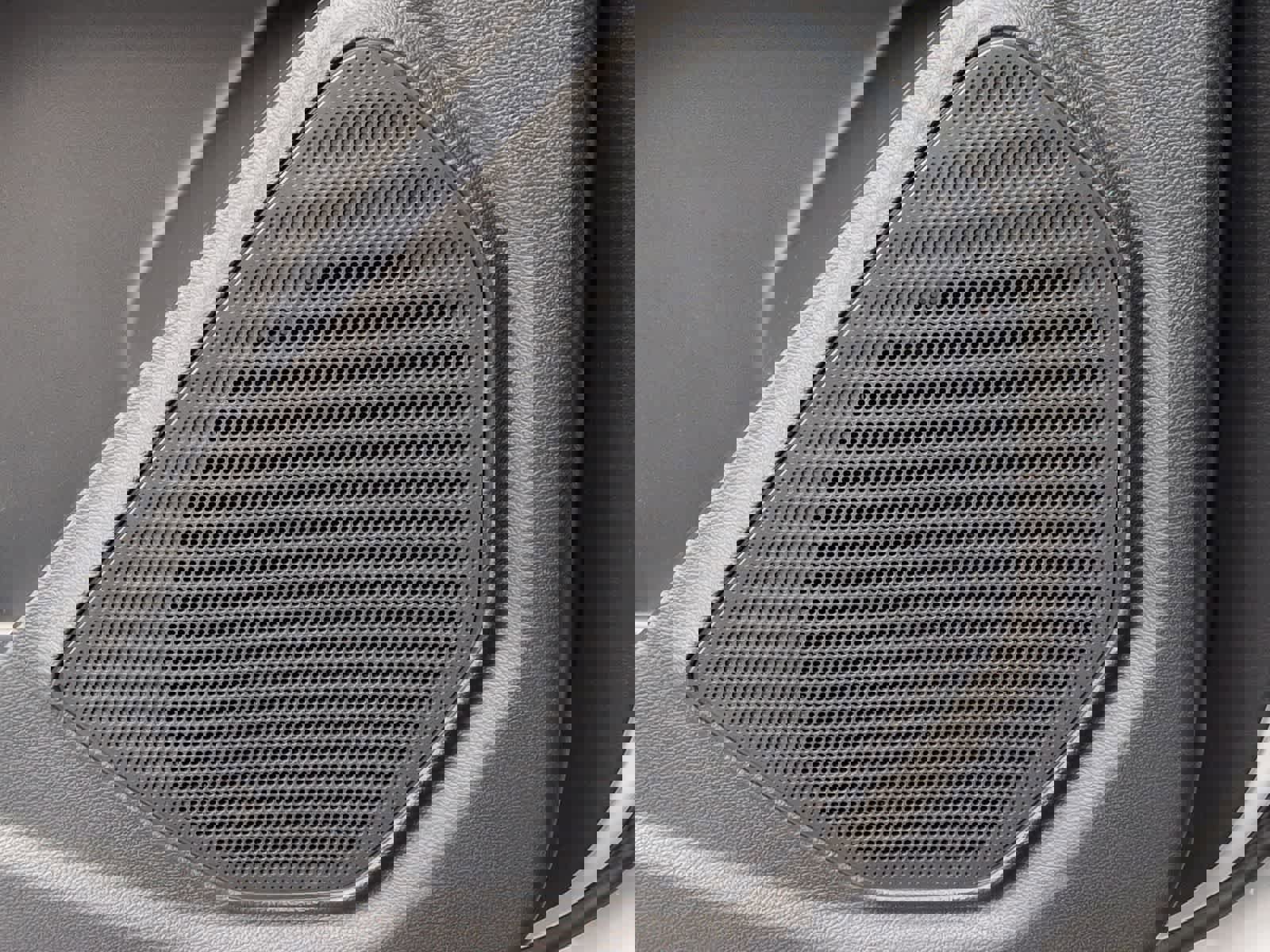 Used 2026 Ford Explorer Platinum w/ LUX Leather Package image 32