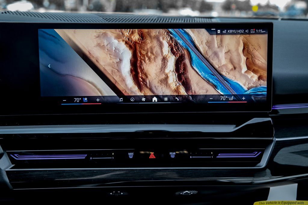 Used 2026 BMW 530i xDrive w/ M Sport Package image 13