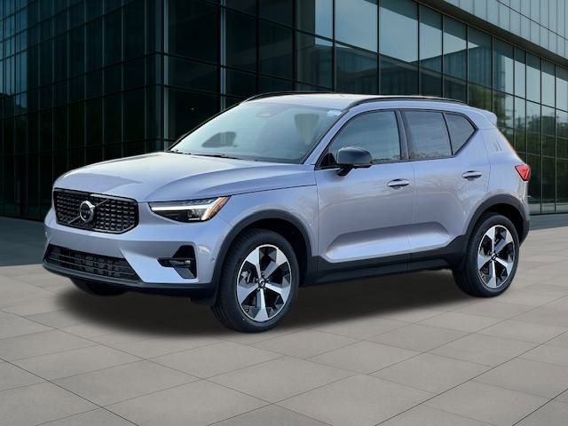 New 2026 Volvo XC40 B5 Plus w/ Protection Package Premier