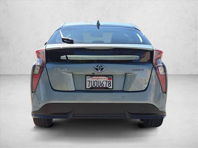 Used 2016 Toyota Prius Four Touring w/ Premium Convenience Package FWD image 7