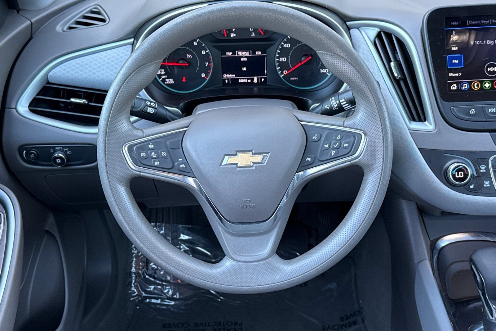 Used 2023 Chevrolet Malibu LT FWD image 18