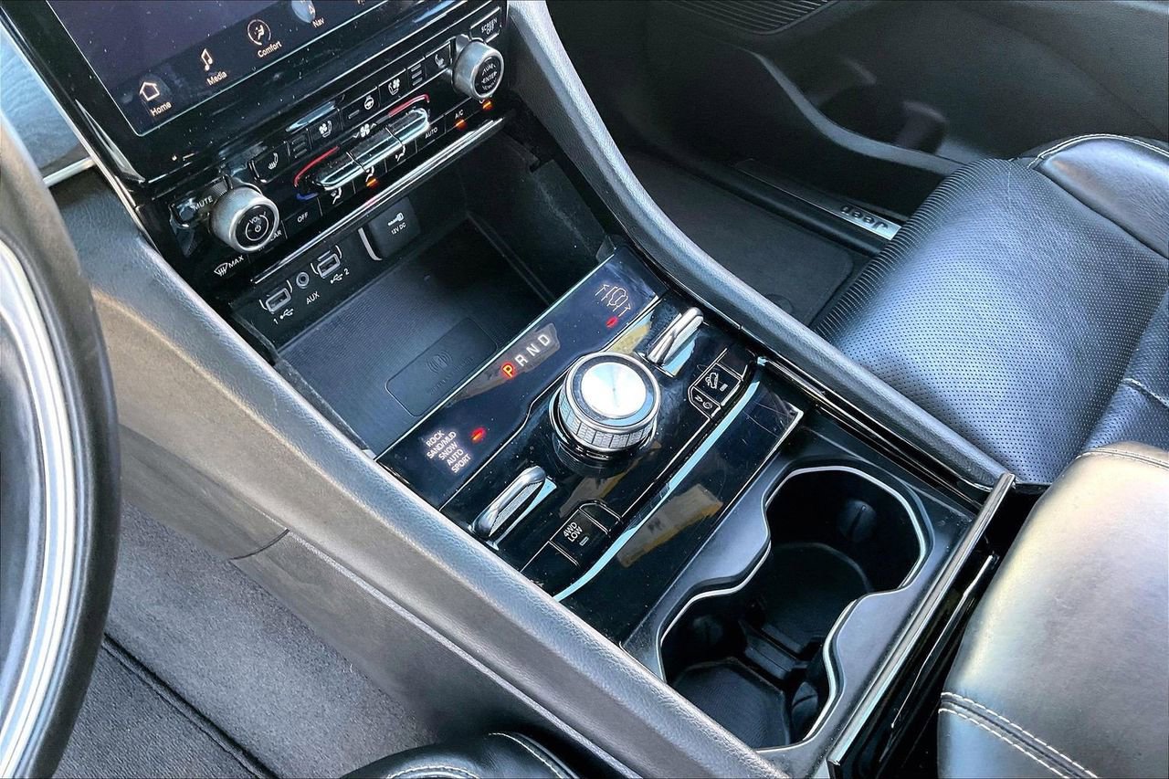 Certified 2021 Jeep Grand Cherokee L Overland w/ Luxury Tech Group IV image 34