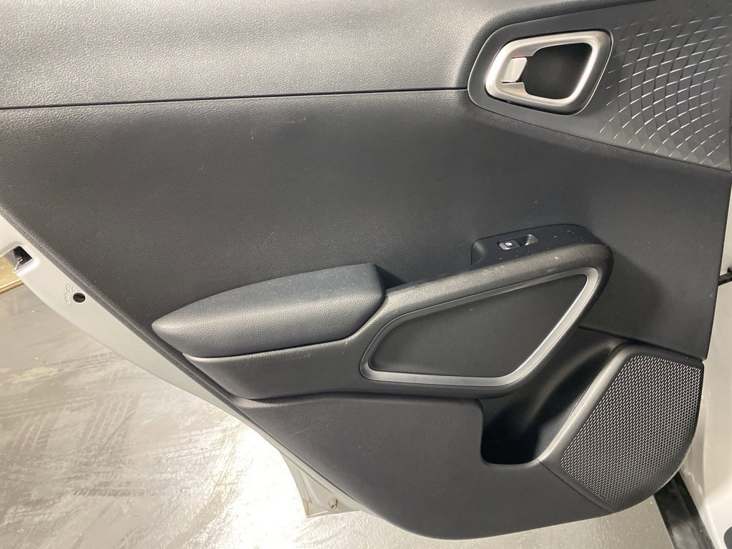 Used 2021 Kia Soul S image 26