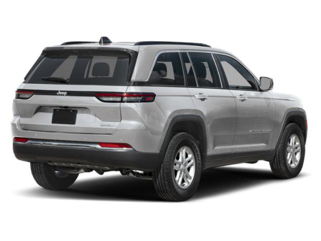 Certified 2025 Jeep Grand Cherokee Limited w/ Black Appearance Package AWD/4WD image 3