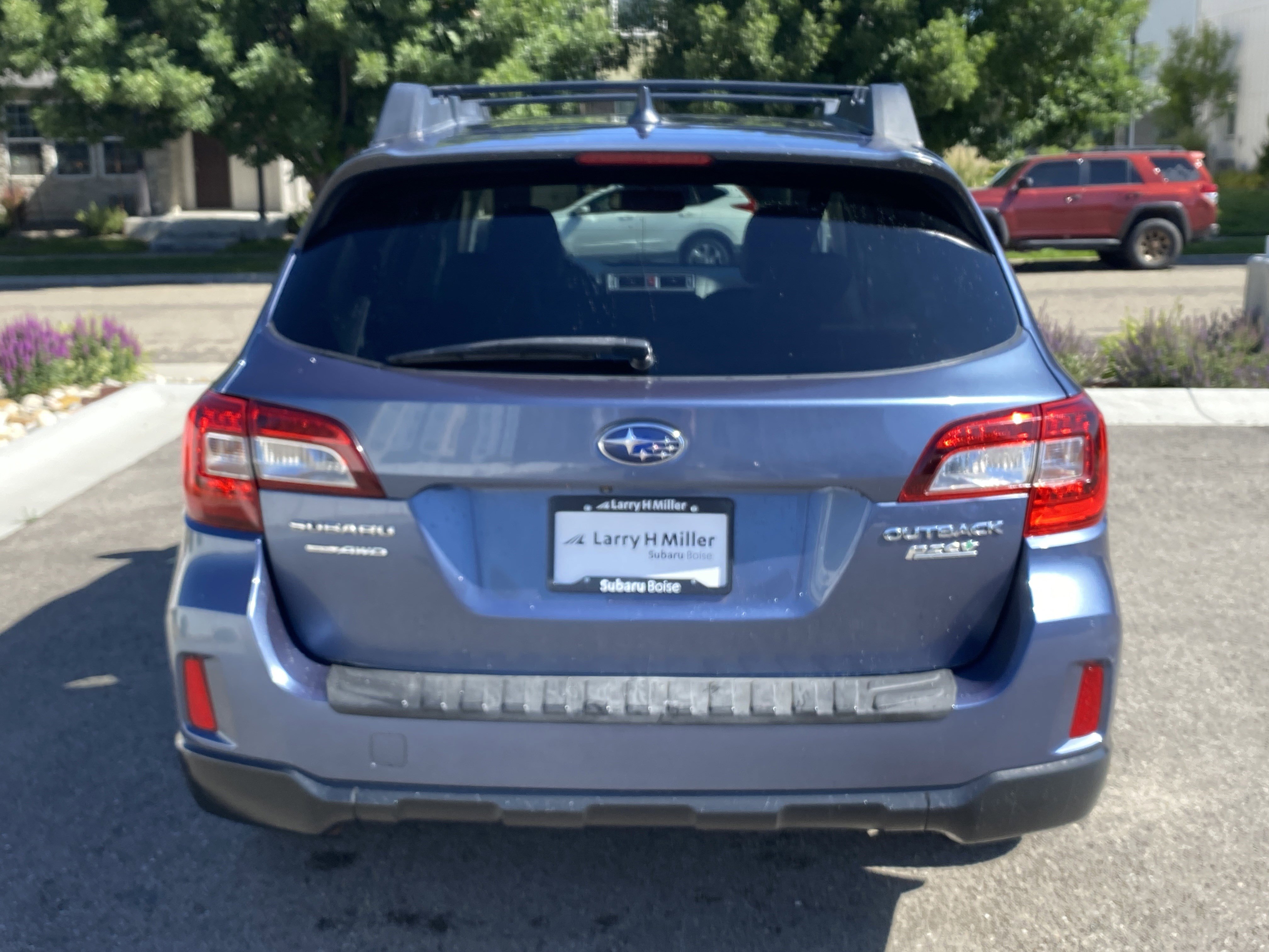 Used 2016 Subaru Outback 2.5i Limited AWD/4WD image 5