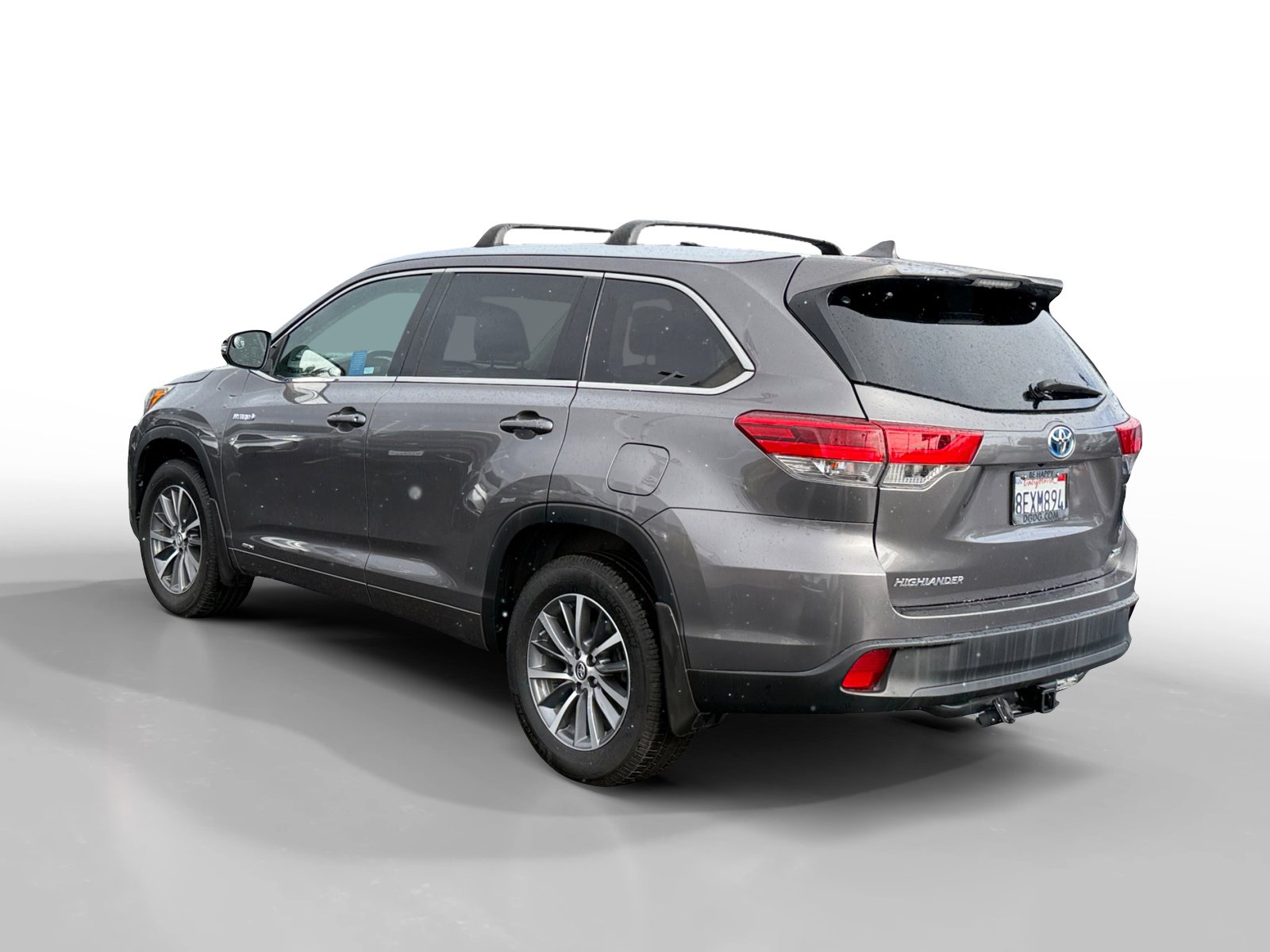 Used 2018 Toyota Highlander XLE image 3