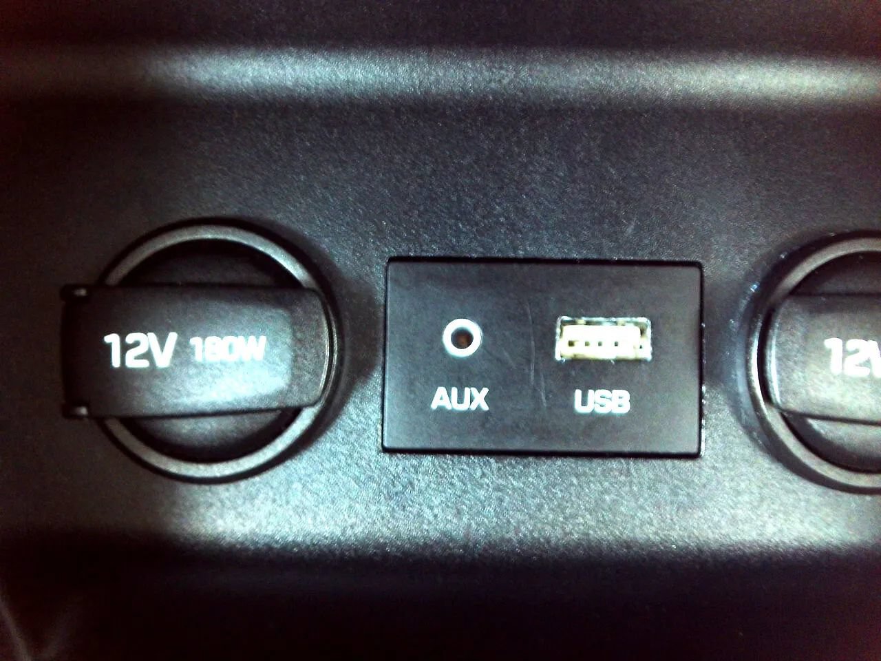 Used 2020 Hyundai Elantra SEL FWD image 16