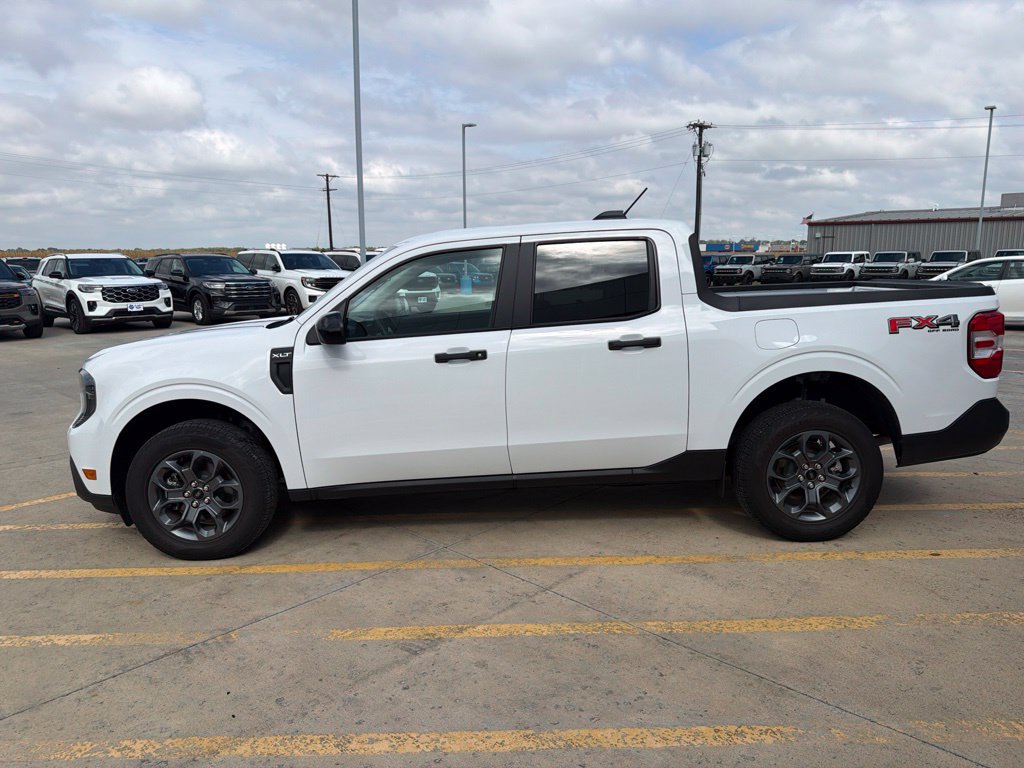 Used 2025 Ford Maverick XLT w/ XLT Luxury Package AWD/4WD image 4