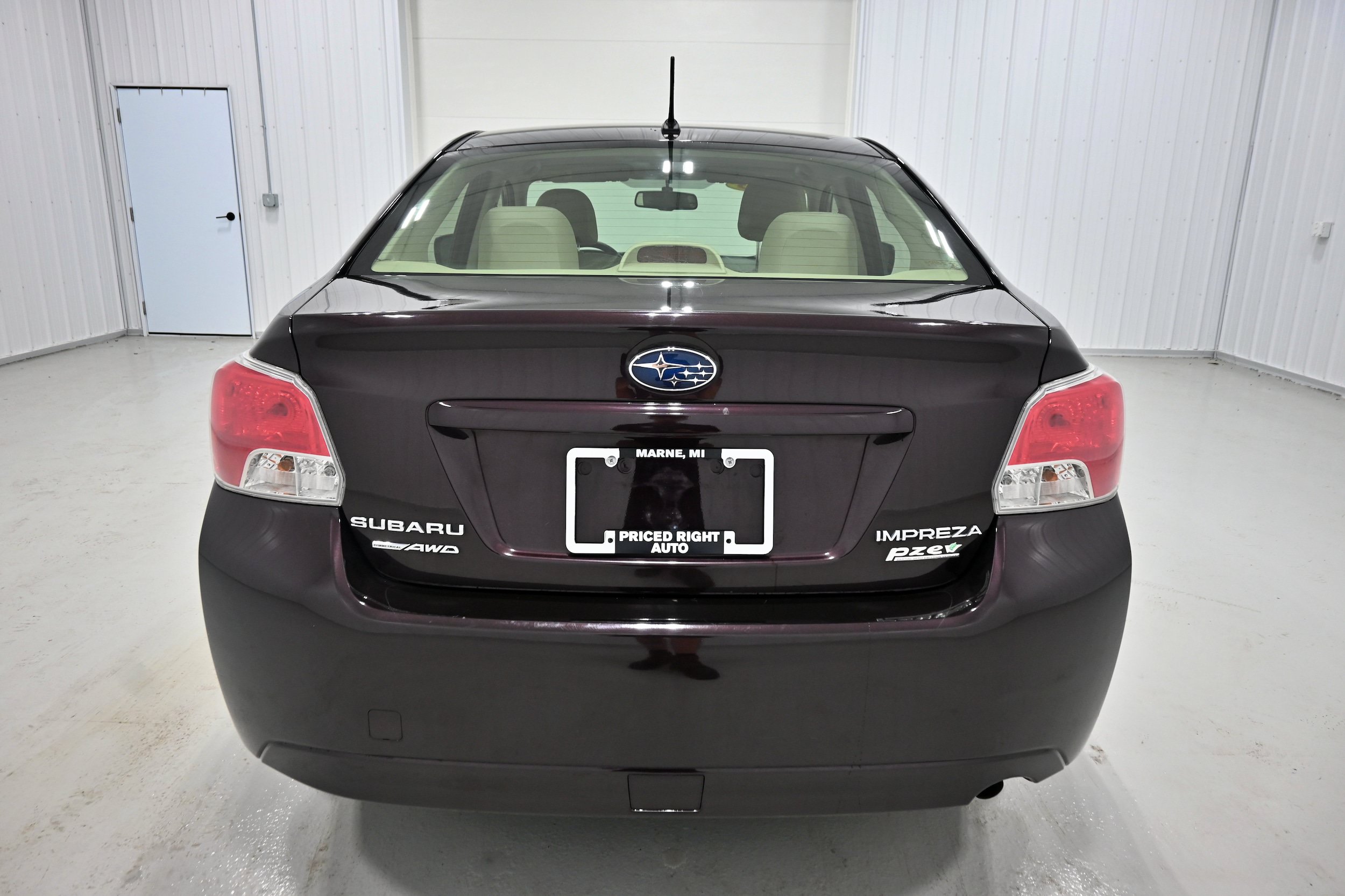 Used 2013 Subaru Impreza 2.0i Premium w/ All-Weather Pkg AWD/4WD image 24