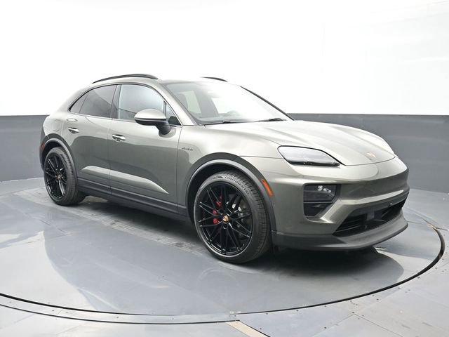 New 2025 Porsche Macan 4S Electric AWD/4WD image 26
