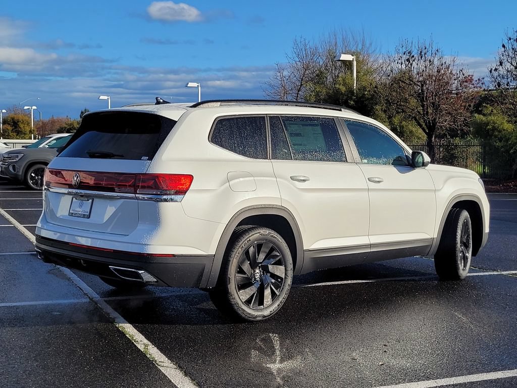 New 2026 Volkswagen Atlas SE FWD image 5