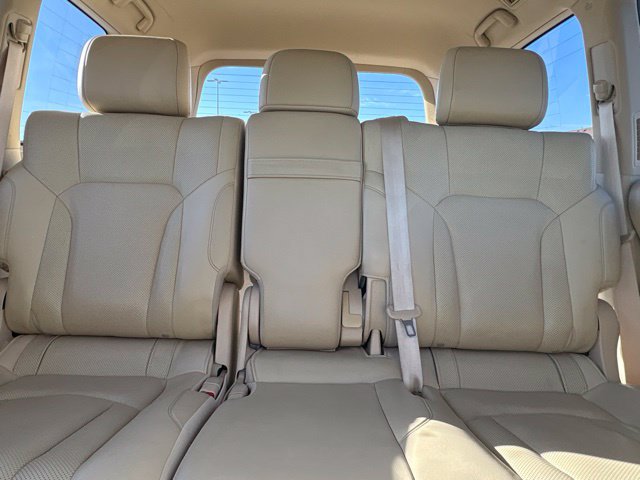 Used 2018 Lexus LX 570 4WD image 15