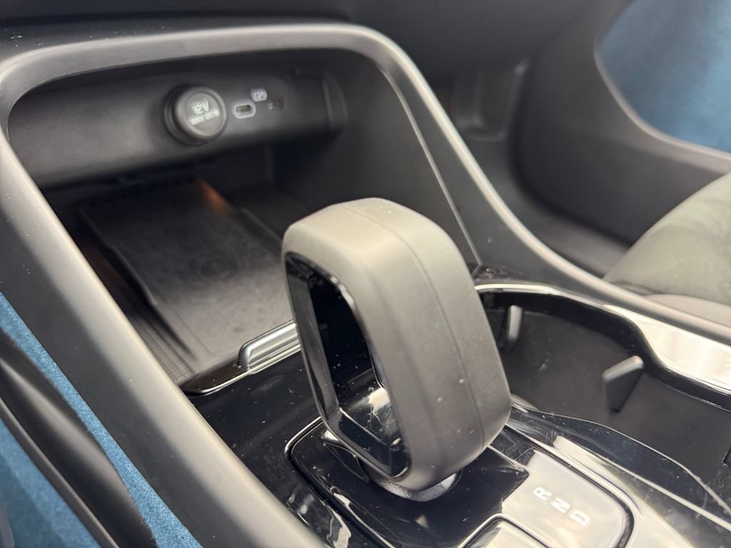Certified 2023 Volvo XC40 Recharge Plus w/ Protection Package Premier AWD/4WD image 19
