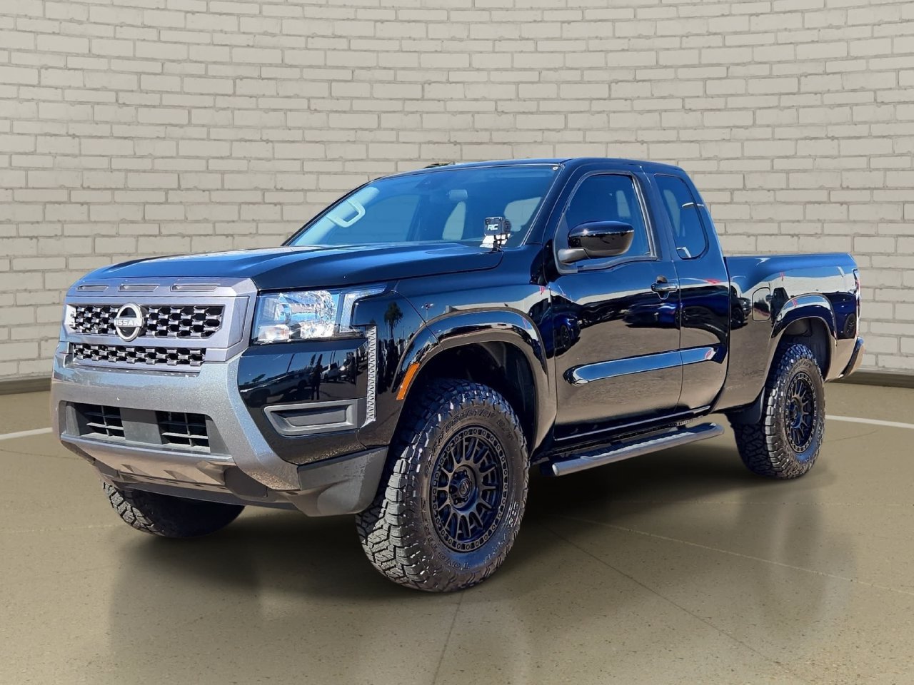 Used 2025 Nissan Frontier SV