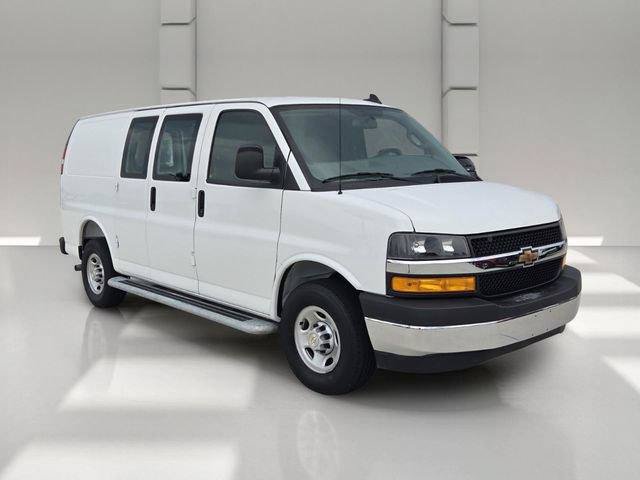 Certified 2025 Chevrolet Express 2500 w/ Driver Convenience Package RWD image 7
