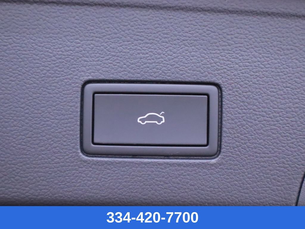 New 2025 Volkswagen Atlas Cross Sport SEL Premium R-Line image 31