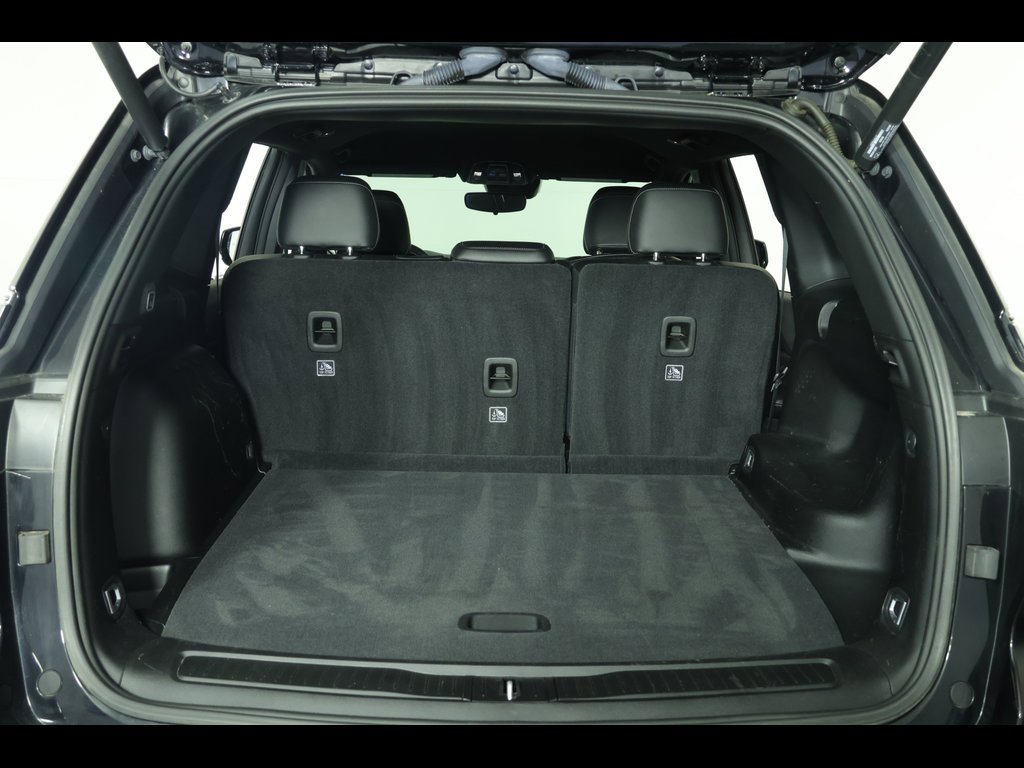 Used 2023 Jeep Grand Cherokee Altitude image 16