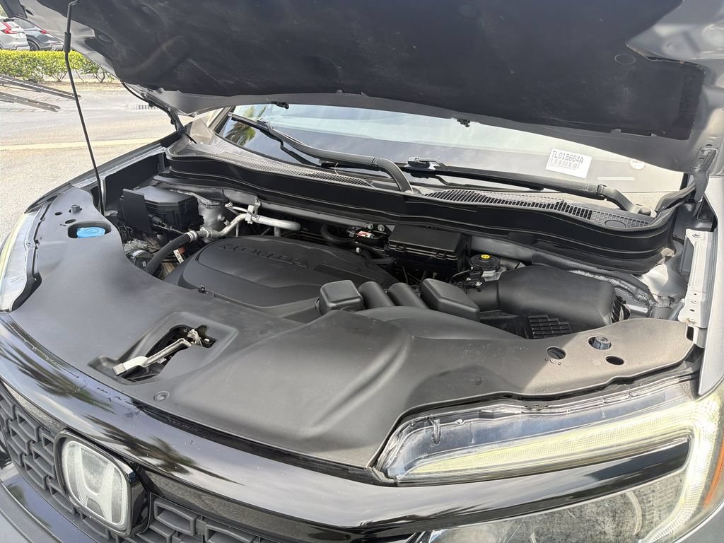 Certified 2020 Honda Passport Sport image 26