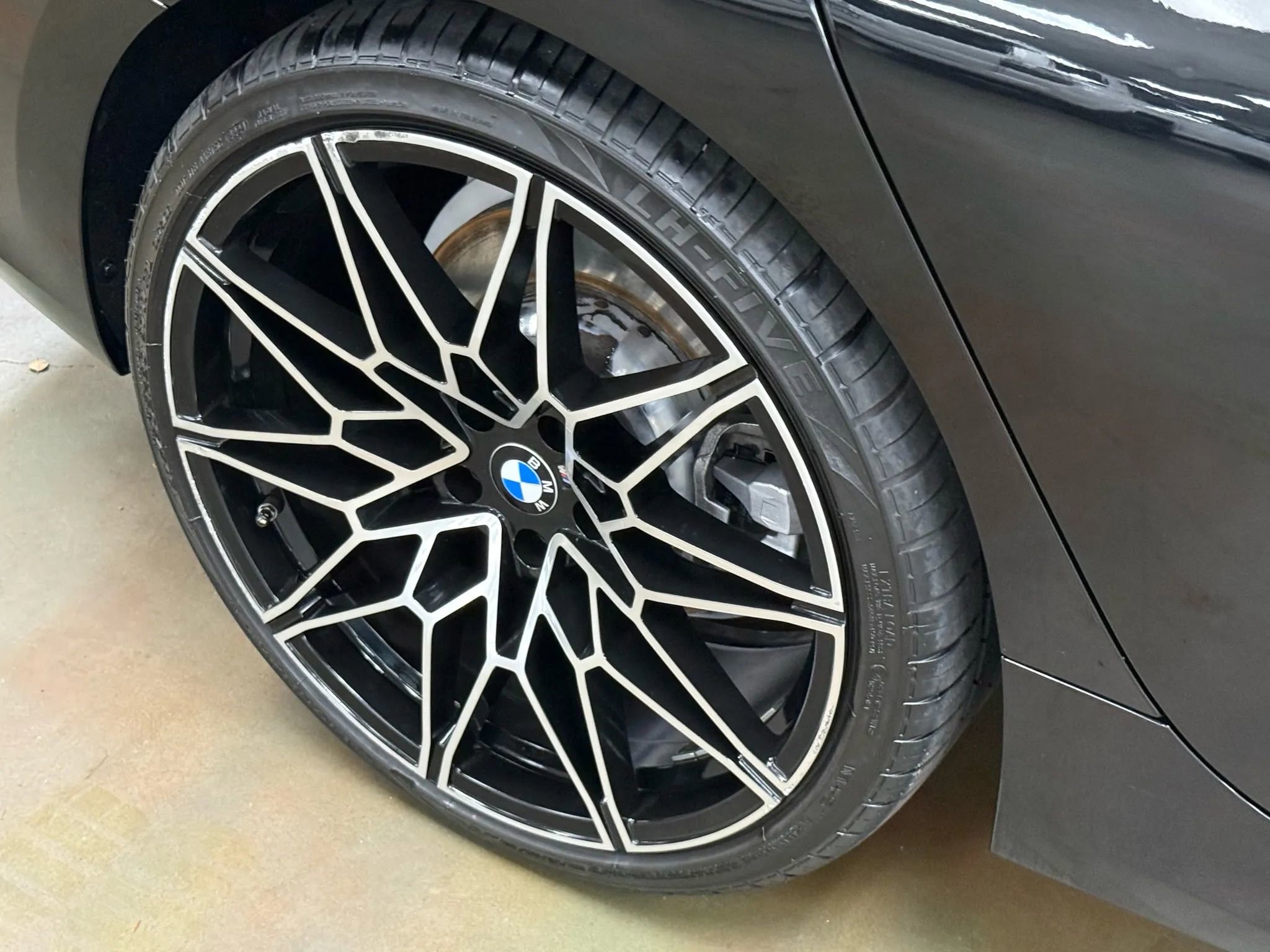 Used 2019 BMW 330i Sedan w/ Convenience Package image 21