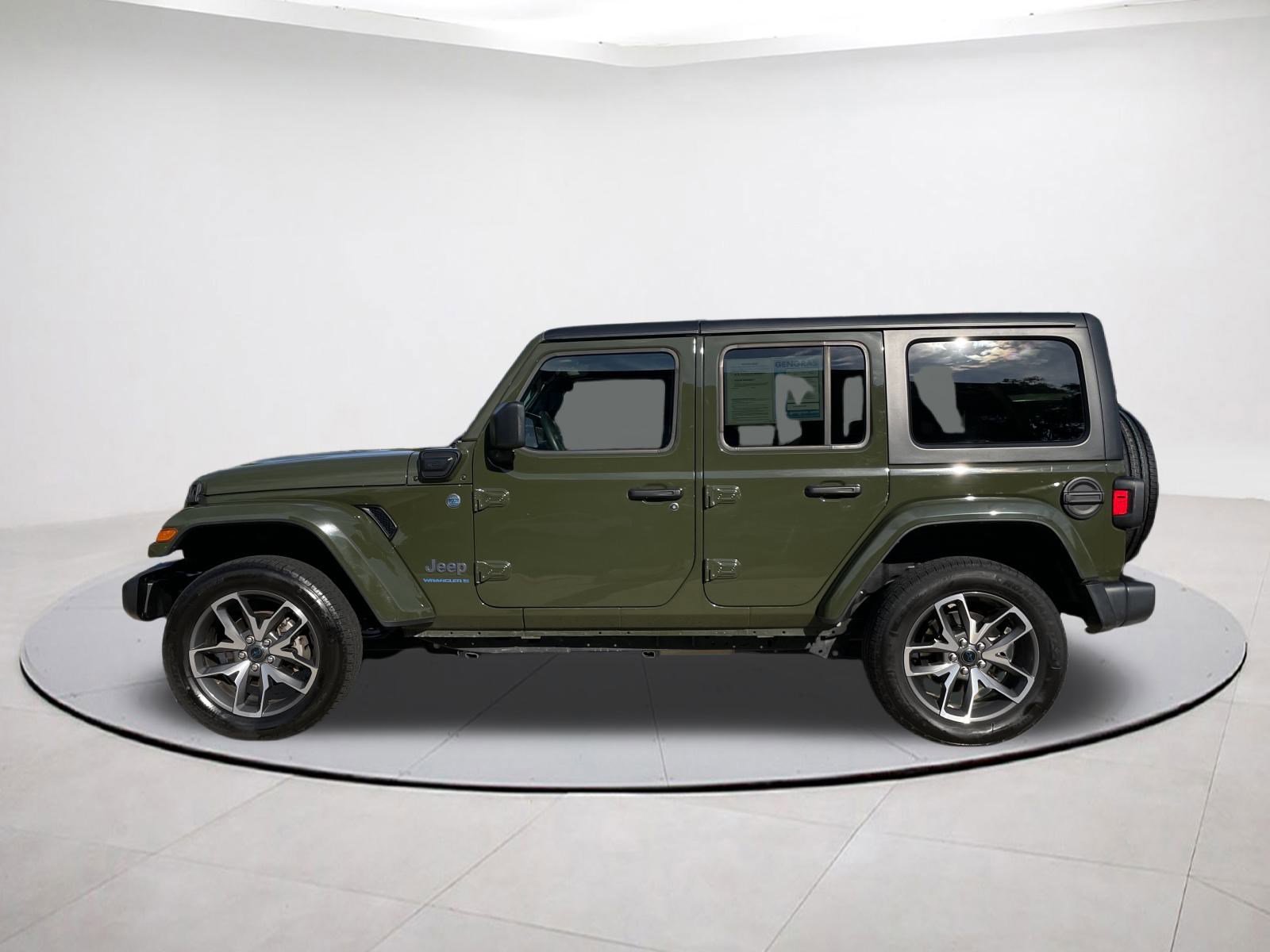 Certified 2024 Jeep Wrangler Sport S image 4